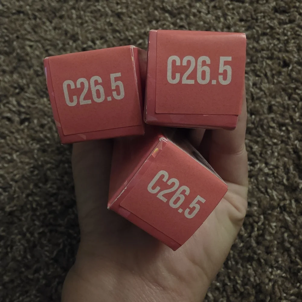 New In Box Jeffree Star Magic Star Concealer‎ | C26.5 Deep Warm Neutral